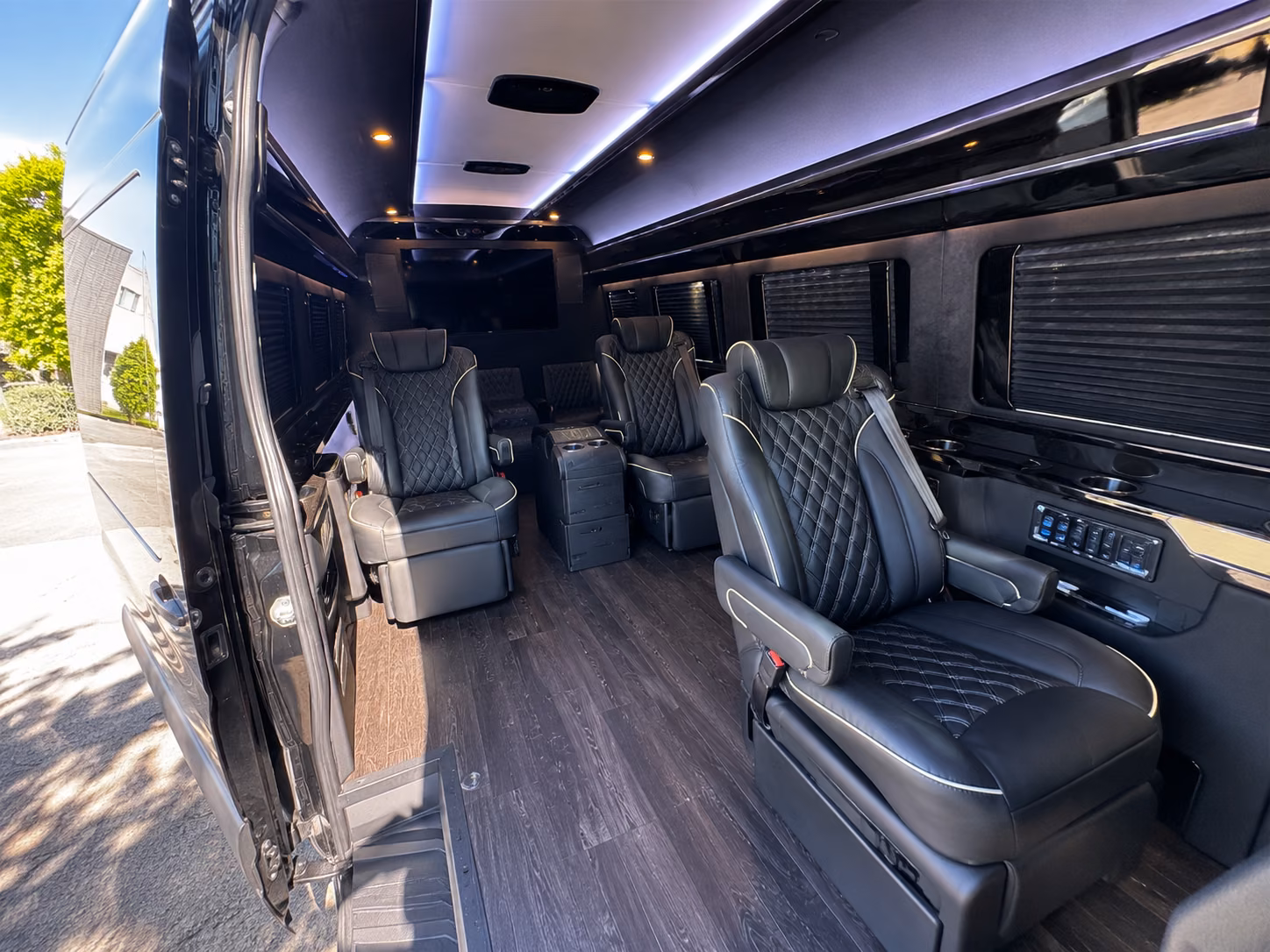 mesquite 20 passenger sprinter van inside